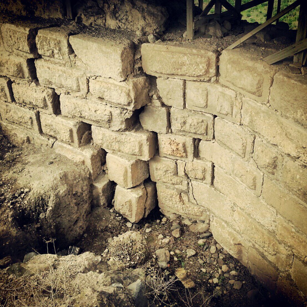 Evidence of the Afro-Syrian rift in action at the Castle of Chastellet