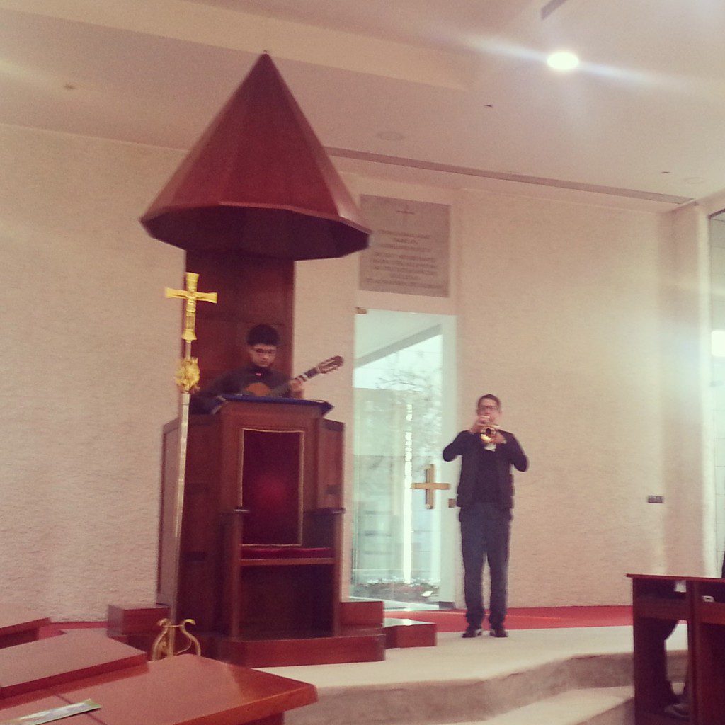 Musical presentation at Domus Galilaeae