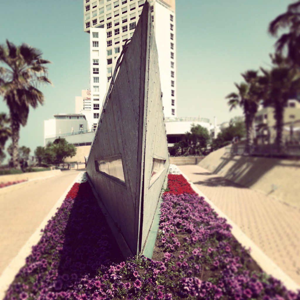The memorial to the maapilim - illegal immigration - Tel Aviv