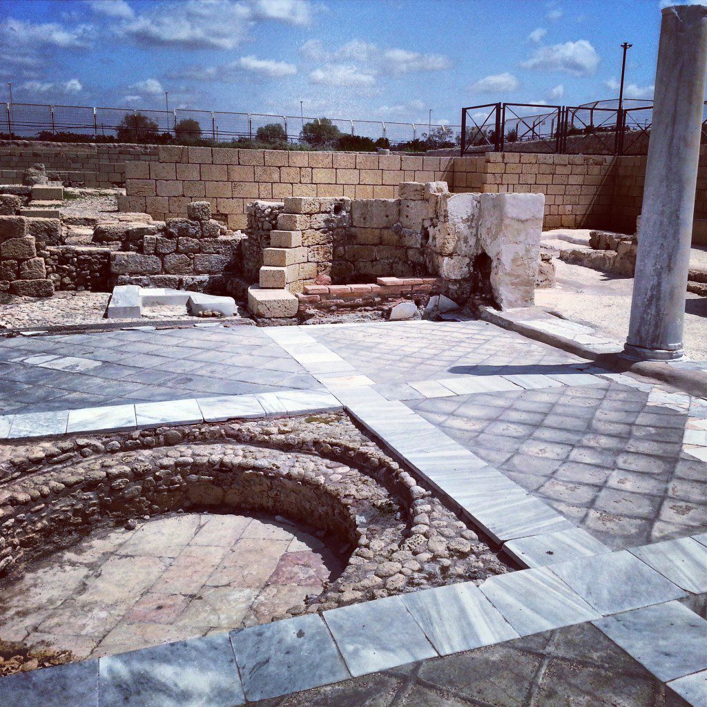 Grandiose bathhouse at Caesarea